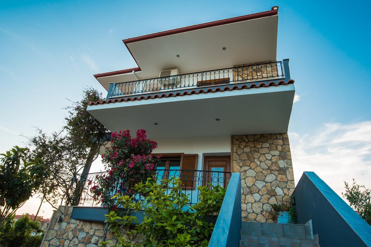 Bouganvillia Homes Nikiti  Bagian luar foto